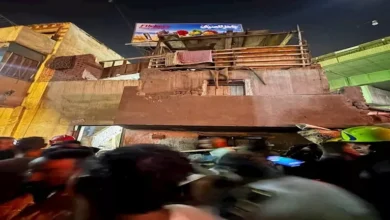 إجراءات عاجلة لفصل الكهرباء والغاز في عقار حدائق القبة المنهار - صور
