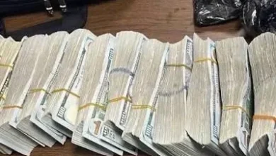 إحباط تهريب 83 ألف دولار بحقيبة مسافر في مطار بغداد الدولي