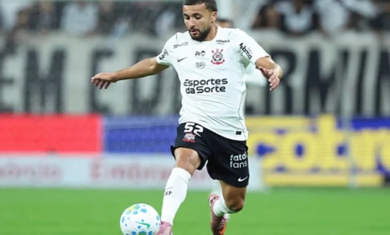 إصابة خطيرة تقضي على موسم اللاعب المغربي زكريا لبيض