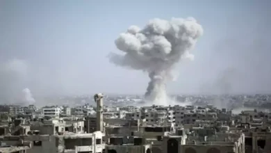 إصابة شخص جراء غارة إسرائيلية على سيارة في جنوب دمشق 2 إصابة شخص جراء غارة إسرائيلية على سيارة في جنوب دمشق