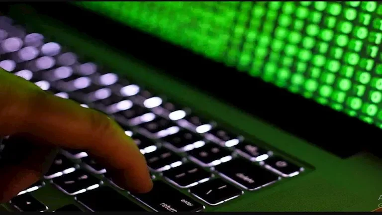 إيران متهمة بهجوم سيبراني على محطة كهرباء بريطانية توقف 4 أيام
