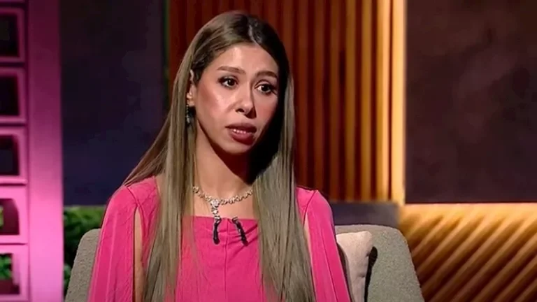 إيناس عز الدين تكشف عن تسجيل 5 خطوط باسمها وزوجها وتحذر: استعلموا الآن