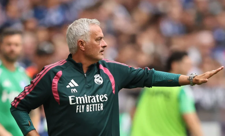 استراتيجية معالجة الثغرات.. مورينيو يؤجل عودة نجمي ريال مدريد