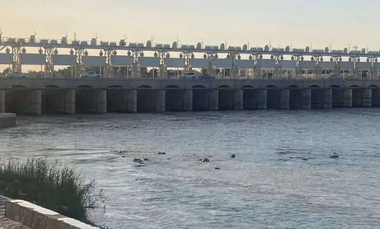 الأنبار: بدء ضخ المياه لإنعاش بحيرة الحبانية وزيادة مستوياتها 1 الأنبار: بدء ضخ المياه لإنعاش بحيرة الحبانية وزيادة مستوياتها