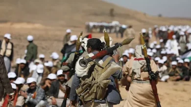 الحوثيون يستهدفون سفينة سعودية في باب المندب ويكشفون عن مخازن أسلحة باليمن 4 الحوثيون يستهدفون سفينة سعودية في باب المندب ويكشفون عن مخازن أسلحة باليمن