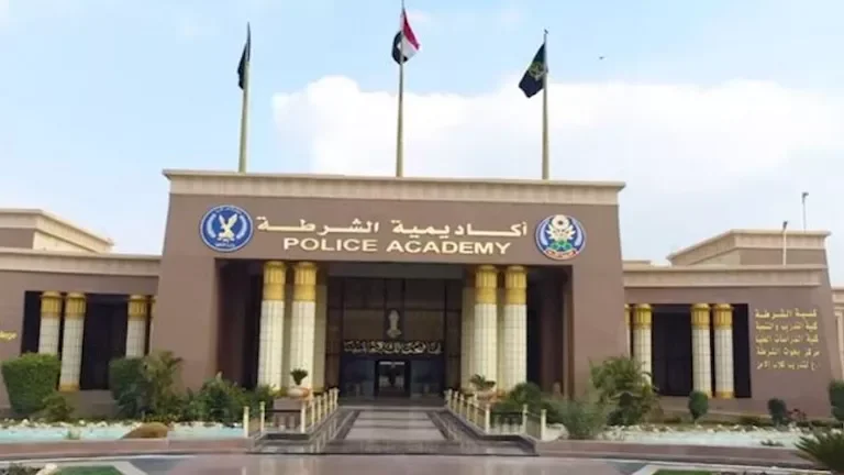 الداخلية تمد فترة التقديم لكلية الشرطة حتى يوم الخميس المقبل للطلاب الراغبين بالالتحاق