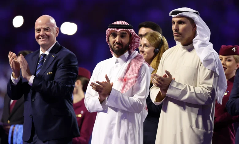 السعودية تلتزم الصمت في أزمة إنفانتينو حتى سبتمبر: ما خلف الكواليس؟