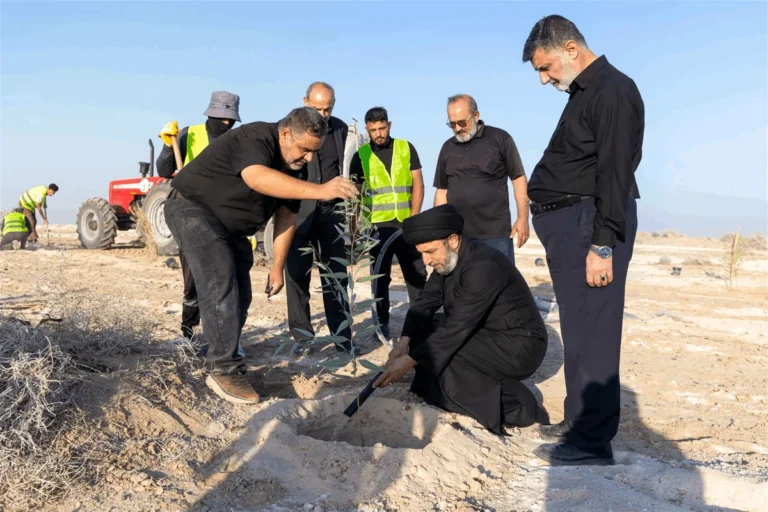 العتبة العباسية تبدأ مشروع إنشاء حزام أخضر يتضمن مليون شجرة في كربلاء