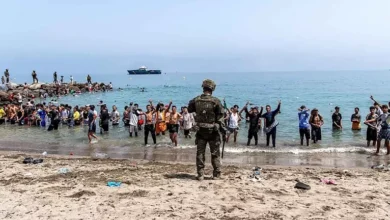المغرب يستعد لمواجهة محاولات عبور جماعي جديدة نحو سبتة ومليلية بعد سقوط ضحايا