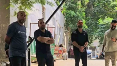 "النيابة تصرح بدفن جثامين الأب وزوجته وطفلتيه في مذبحة التجمع"