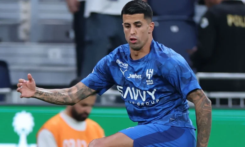 الهلال في مواجهة قانونية: هل يمكنه مقاضاة كانسيلو؟