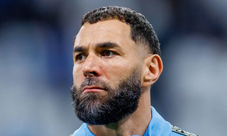الهلال يخطط لإبعاد كريم بنزيما!