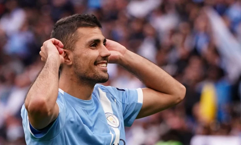 برشلونة يجهز نفسه للانقضاض على رودري في تهديد جديد للريال