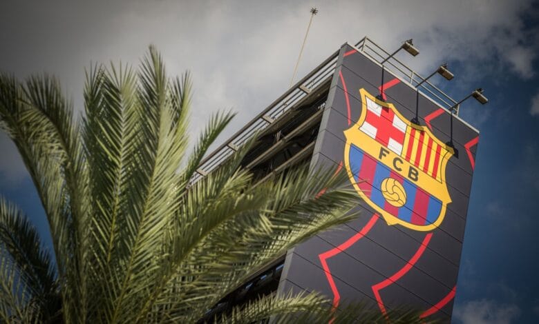 برشلونة يعلن عن تعاقده مع ثالث الصفقات الصيفية لتعزيز خط الهجوم
