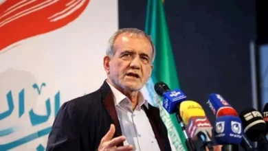 بزشكيان يكشف كواليس العامين "الأصعب" في تاريخ إيران بعد اغتيال هنية وخامنئي 3 بزشكيان يكشف كواليس العامين "الأصعب" في تاريخ إيران بعد اغتيال هنية وخامنئي