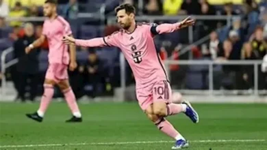 بعد السوبر هاتريك، هل يقترب ميسي من اللحاق برونالدو في الألف هدف؟ 2 بعد السوبر هاتريك، هل يقترب ميسي من اللحاق برونالدو في الألف هدف؟