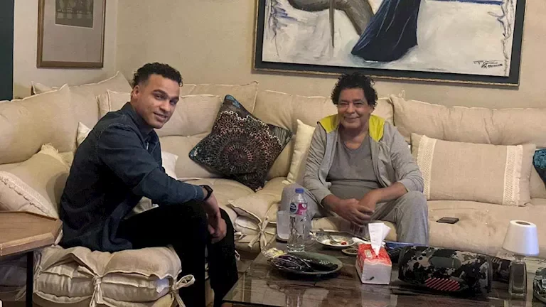 بعد العودة من ألمانيا.. "يسألوا عنك" تجمع محمد منير ومصطفى حدوتة في العراق