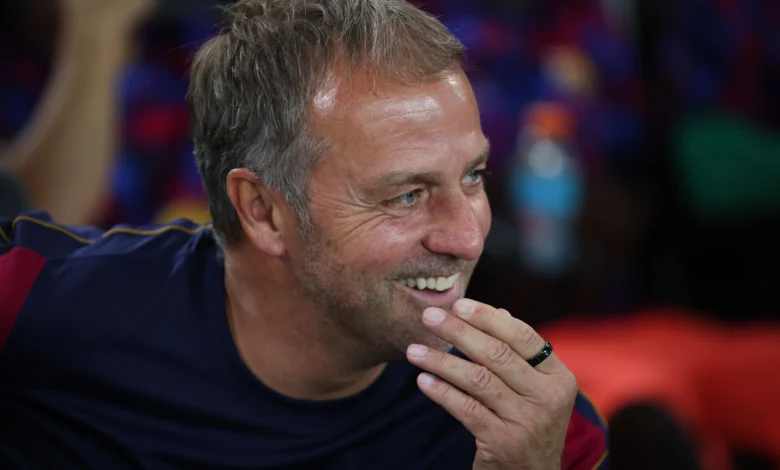 بعد تعقد صفقة ألفاريز.. لاعب برشلونة يعلن لفليك: أستطيع اللعب كمهاجم!