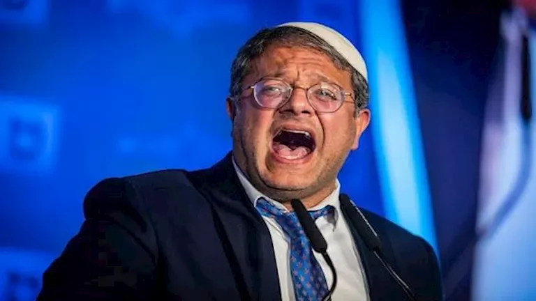 بن غفير يعلن عن توسيع تراخيص الأسلحة للإسرائيليين قرب تل أبيب