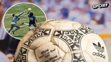 بيع كرة هدف مارادونا الشهير بـ"يد الرب" بمبلغ مالي كبير (فيديو) 3 بيع كرة هدف مارادونا الشهير بـ"يد الرب" بمبلغ مالي كبير (فيديو)