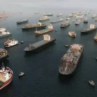 تباطؤ حركة الشحن عبر مضيق هرمز بعد هجمات على ناقلات النفط