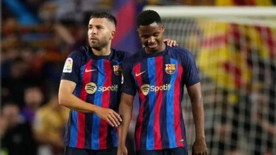 تحذير من نجم برشلونة السابق: ريال مدريد يقترب بحقد ومورينيو يعود للواجهة
