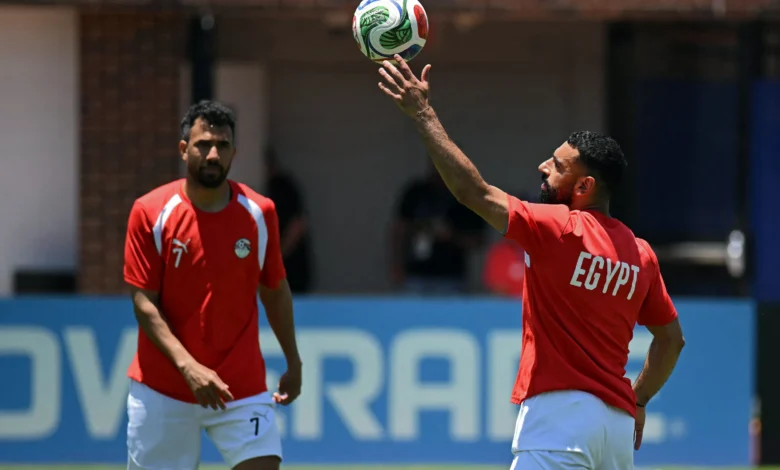تريزيجيه يحرر ثنائي الفراعنة من عبء صلاح: حسم ملف الاعتزال الدولي في فيديو جديد