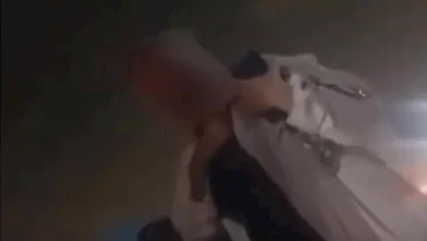 تصالح فتاة مع سائق نقل ذكي بعد اتهامه بالتحرش في حادثة "فيديو الخربشة"