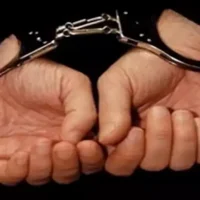 تفاصيل الاعتداء على بائع متجول في المنتزه تشمل "كتر وأموال وهاتف"