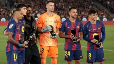 ثلاثي برشلونة يقدم تضحية مبكرة تفاجئ فليك