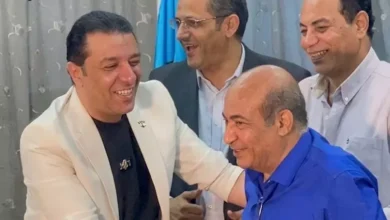 جلسة صلح بين مصطفى كامل وطارق الشناوي في نقابة الصحفيين العراقية