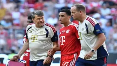 "جمال موسيالا يعود للتدريبات مع بايرن ميونخ بعد أزمته الصحية"