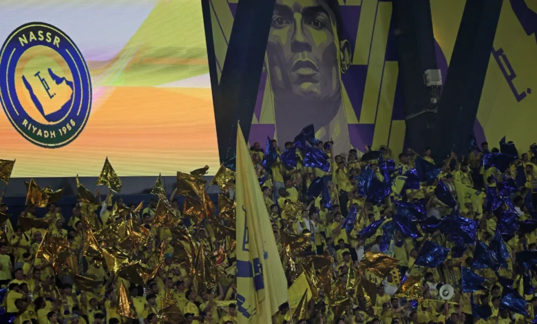 جماهير النصر تقدم تحية مميزة لنجمها الجديد في فيديو مؤثر