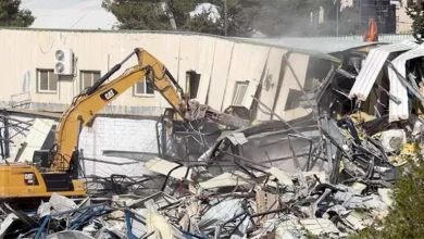 حماس تندد بهدم إسرائيل لمجمع الأونروا وتعتبره انتهاكًا للقانون الدولي