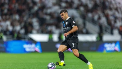 حمدالله يفتتح سجل أهدافه مع التعاون والهلال يظل خيبة الأمل الوحيدة