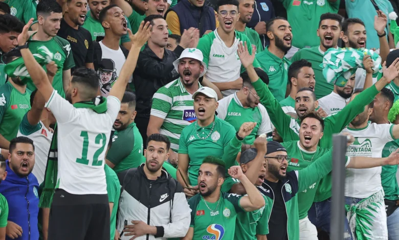 ديبورتيفو لاكورونيا ينهي عقد نجم مغربي والرجاء يضعه ضمن قائمة المطلوبين