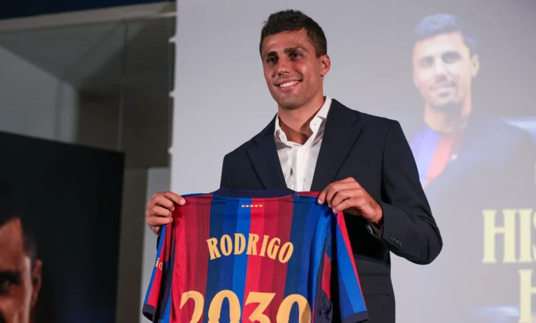 رودري وريال مدريد.. لقاء غير متوقع في الأفق 1 رودري وريال مدريد.. لقاء غير متوقع في الأفق