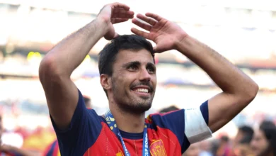 رودري يحسم الجدل: وكيله يؤكد اختيار اللاعب بين ريال مدريد وبرشلونة