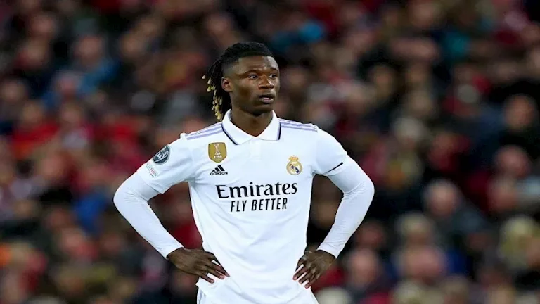 ريال مدريد يحدد مستقبل كامافينجا بعد اهتمام مانشستر يونايتد