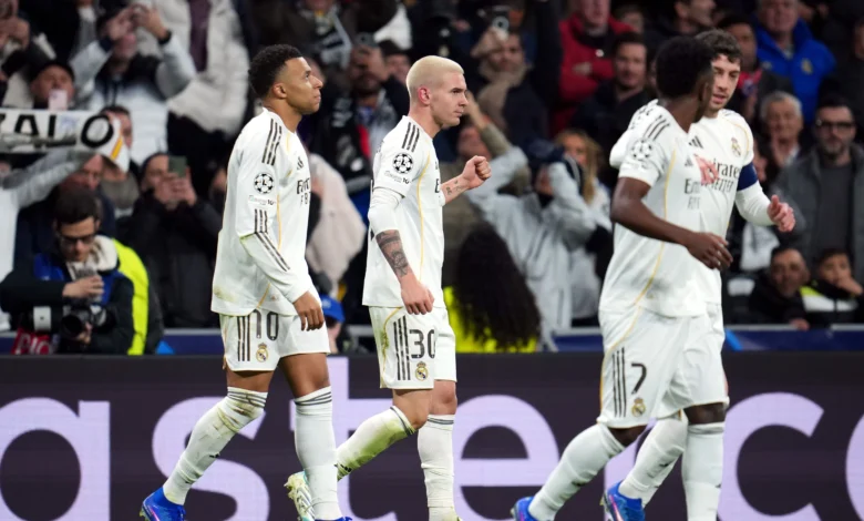 ساعة الحسم تقترب.. تفاصيل انتقال نجم ريال مدريد إلى فيورنتينا 1 ساعة الحسم تقترب.. تفاصيل انتقال نجم ريال مدريد إلى فيورنتينا