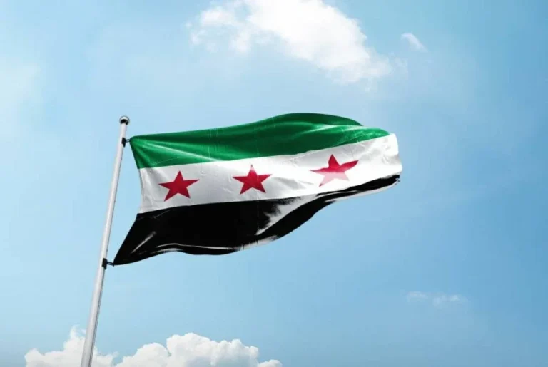 سوريا وتركيا تعززان التعاون الاقتصادي في الصناعة والاستثمار والطاقة