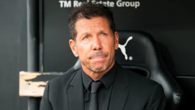سيميوني يتصدى لجماهير أتلتيكو مدريد بسبب ألفاريز