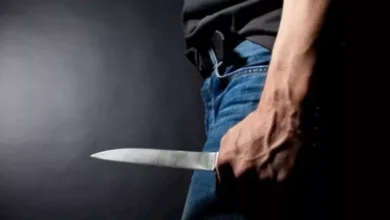 "شاب يطعن فتاة في رقبتها ويقتل شقيقتها بعد رفضها الزواج منه في منطقة المرج"