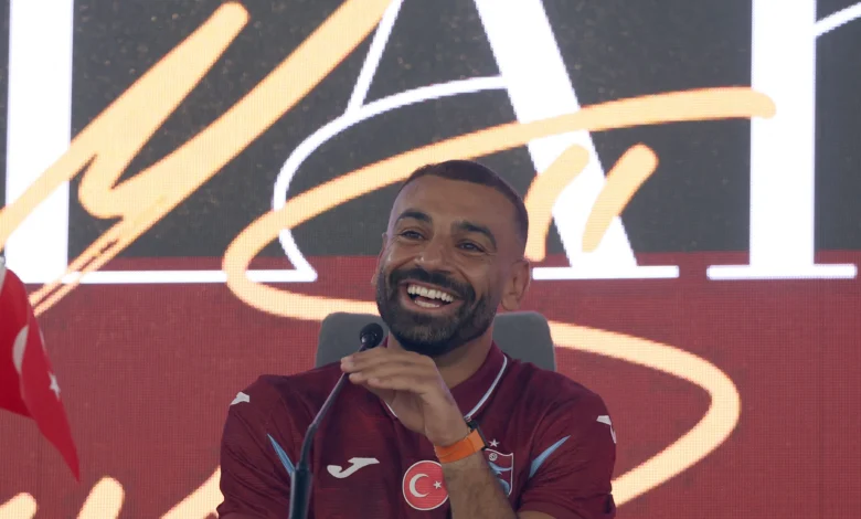 طرابزون سبور يخطف محمد صلاح في 5 أيام بعد اجتماع غامض