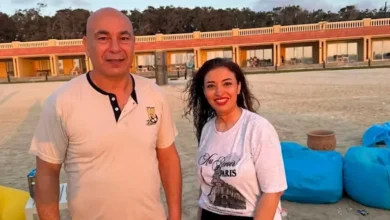 غادة رجب تبرز فخر الصناعة المصرية بصورة مع حسام حسن