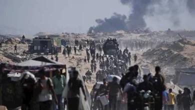 غزة: استمرار القصف الإسرائيلي وغموض حول اتفاق نزع سلاح حماس