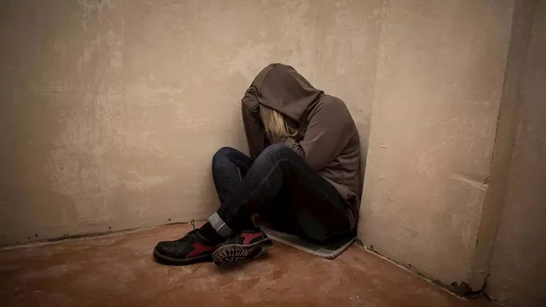 قصص إنسانية لمتعافين من الإدمان في مركز "العزيمة" بدمياط تعكس رحلة العودة إلى الحياة
