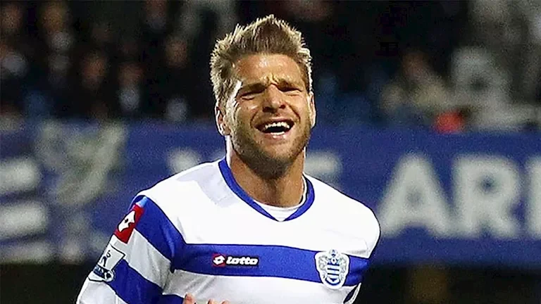 قلق في المجر بعد اختفاء لاعب الدوري الإنجليزي السابق