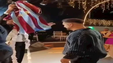 قميص محمد صلاح يتألق في حفل زفاف بتركيا (فيديو)
