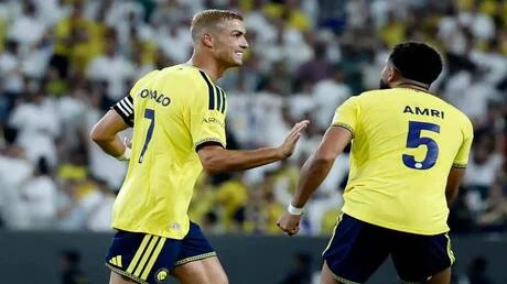 ما الذي يحتاجه رونالدو للوصول إلى الهدف 1000 بعد تسجيله في مرمى التعاون؟ (فيديو)